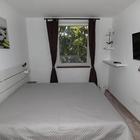 Apartament Four Flowers