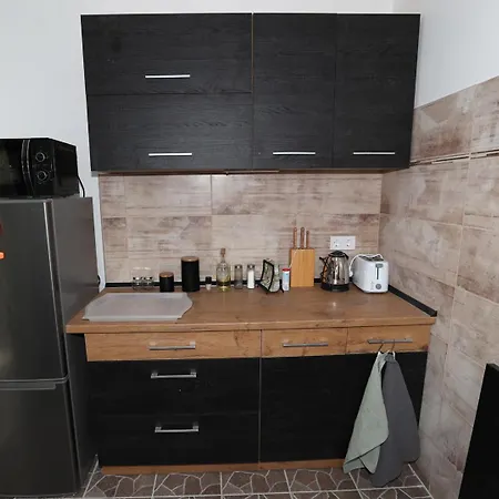 Four Flowers Appartamento Siófok