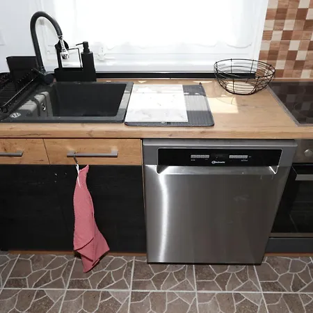 Apartament Four Flowers Siófok