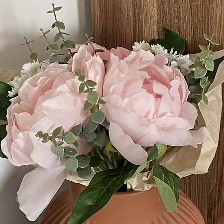 Apartment Four Flowers